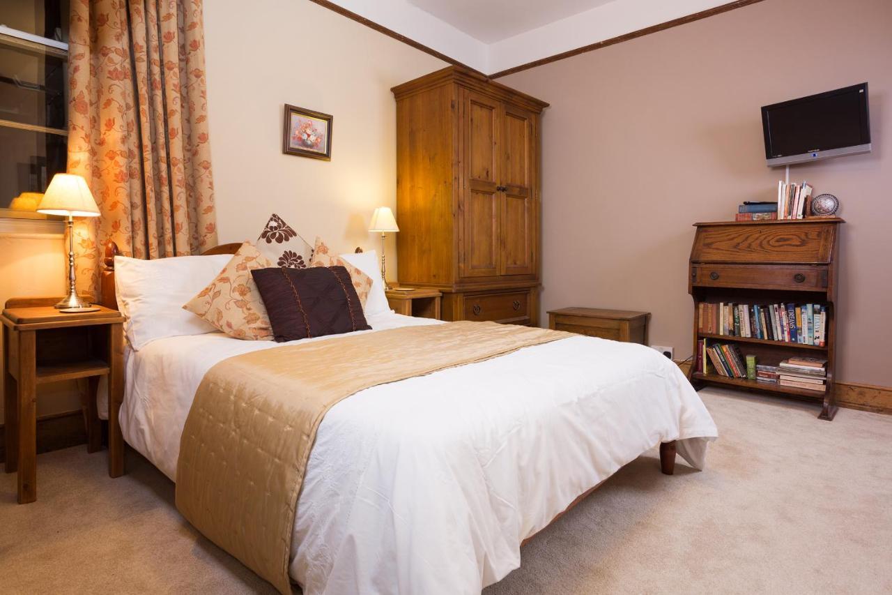 Roscrea Bed & Breakfast ボドミン エクステリア 写真